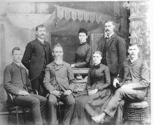 Campbell Family, 1880.jpg