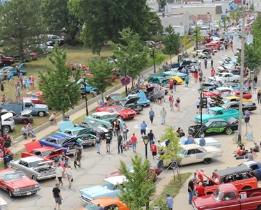 Birds eye view of cars on the Merriam Drive