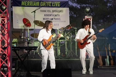 MDL-KillerQueen7MerriamDriveLive2023.jpg