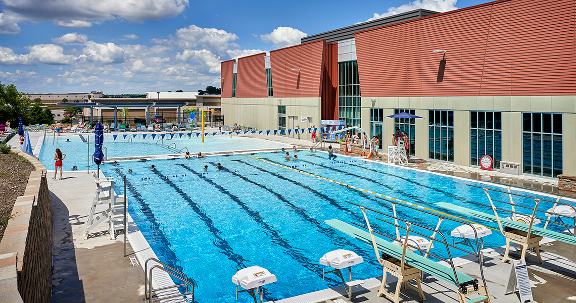 Outdoor-Pool7.jpg